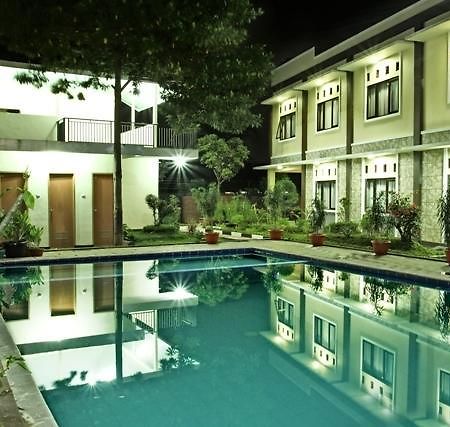 Gumilang Hotel Μπογκόρ Εξωτερικό φωτογραφία